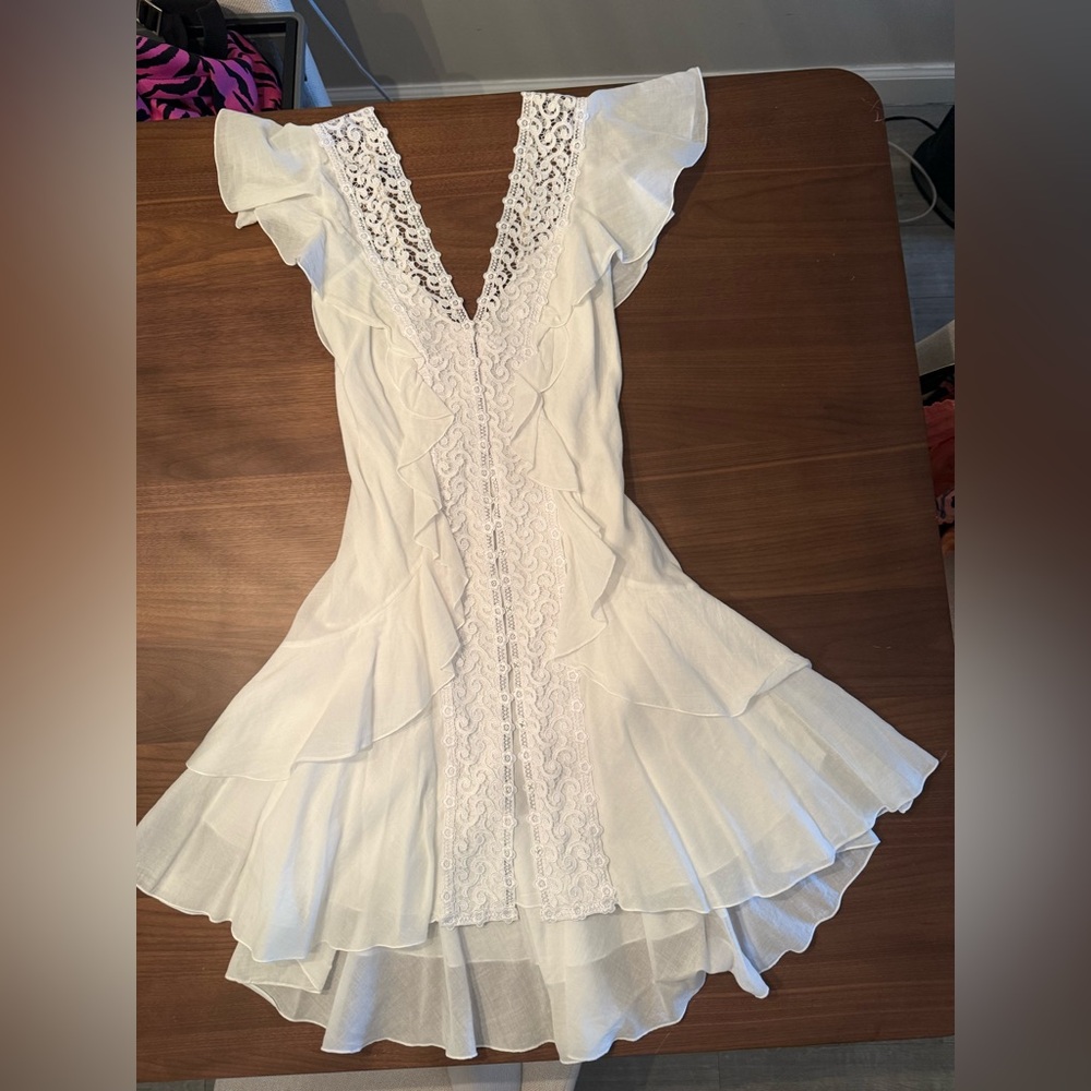 Chazo Ruiz Ibizia - Festival white Lace Ruffle V-Neck Women's Dress